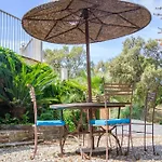 La Nais -suites & Avec Piscine Et Padel