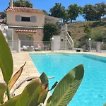 La Nais -suites & Avec Piscine Et Padel Отель типа 