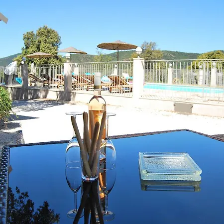 La Nais Padel&piscine -suites&appartements Bormes-les-Mimosas