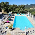 Bed & Breakfast La Nais -suites & Avec Piscine Et Padel 4*