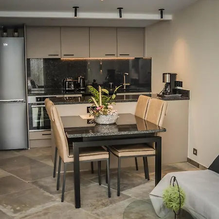 Bed & Breakfast Nais 3*