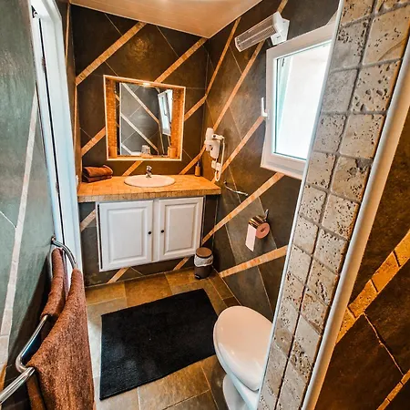 Nais Bed & Breakfast Bormes-les-Mimosas