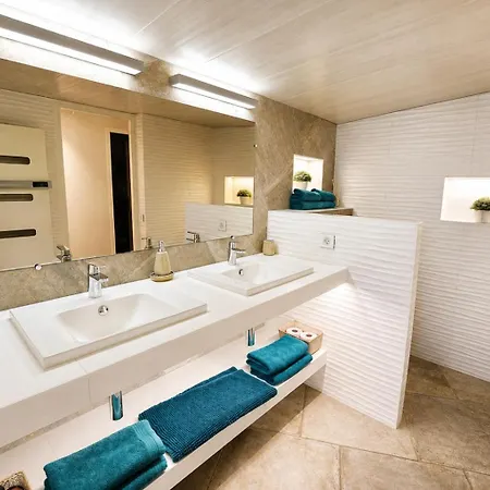 La Nais Padel&piscine -suites & Bormes-les-Mimosas