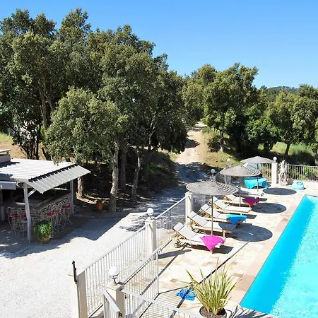 ベッド・アンド・ブレックファスト La Villa Nais Padel&Piscine -Suites & Appartements ボルム・レ・ミモザ